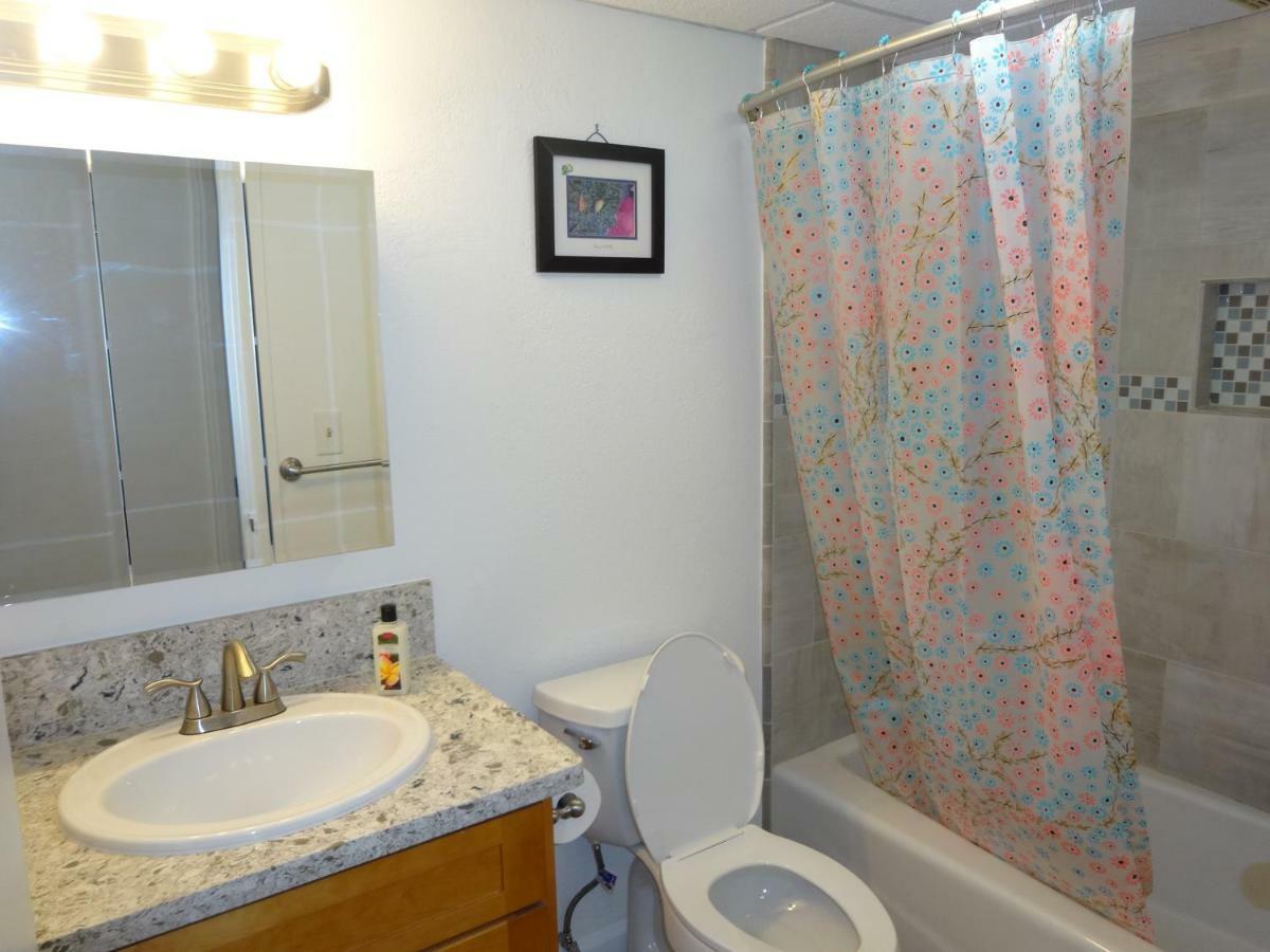 Waikiki 2BR King/King Beds Newly Renovated Apartment Honolulu Bagian luar foto